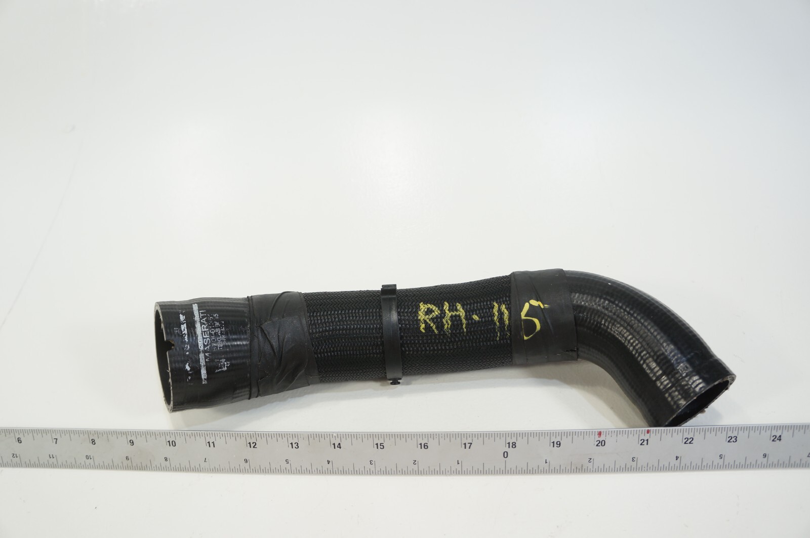 2014-2017 maserati ghibli 3.0l v6 passenger side air intake duct hose pipe