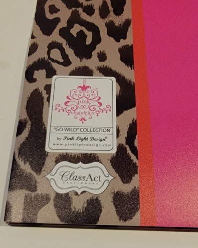 2 Class Act 'Go Wild' Prints 3 Prong 2 Pocket Plastic Folders 11.75" x 9.5" - Picture 6 of 14