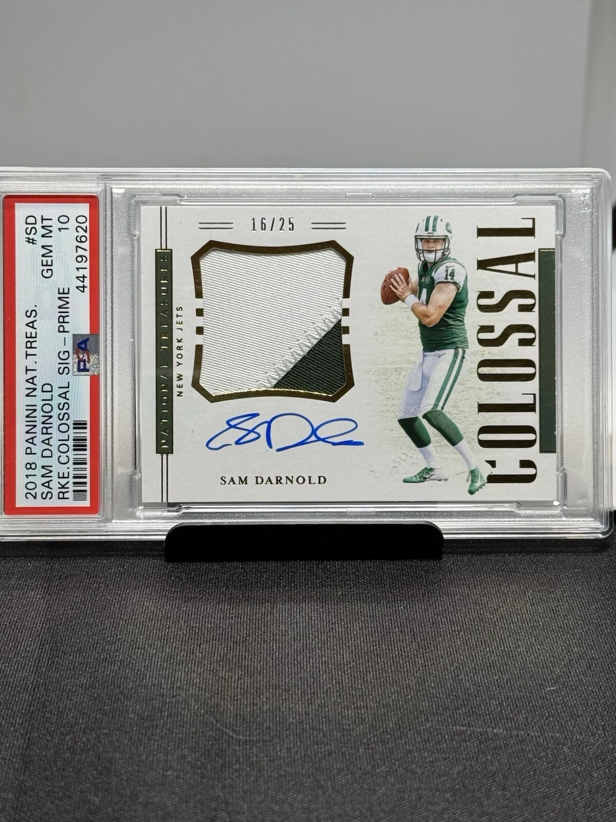 Sam Darnold Panini National Treasures Rookie Colossal Material Signatures #RCSSD Prime