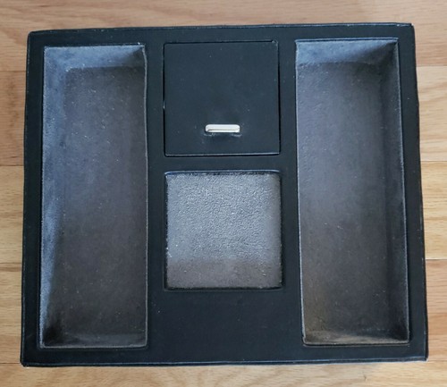 Tech Swiss black & gray leather and suede valet tray