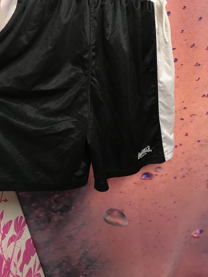 Lonsdale streetwear boxing shorts - Image 3 of 4