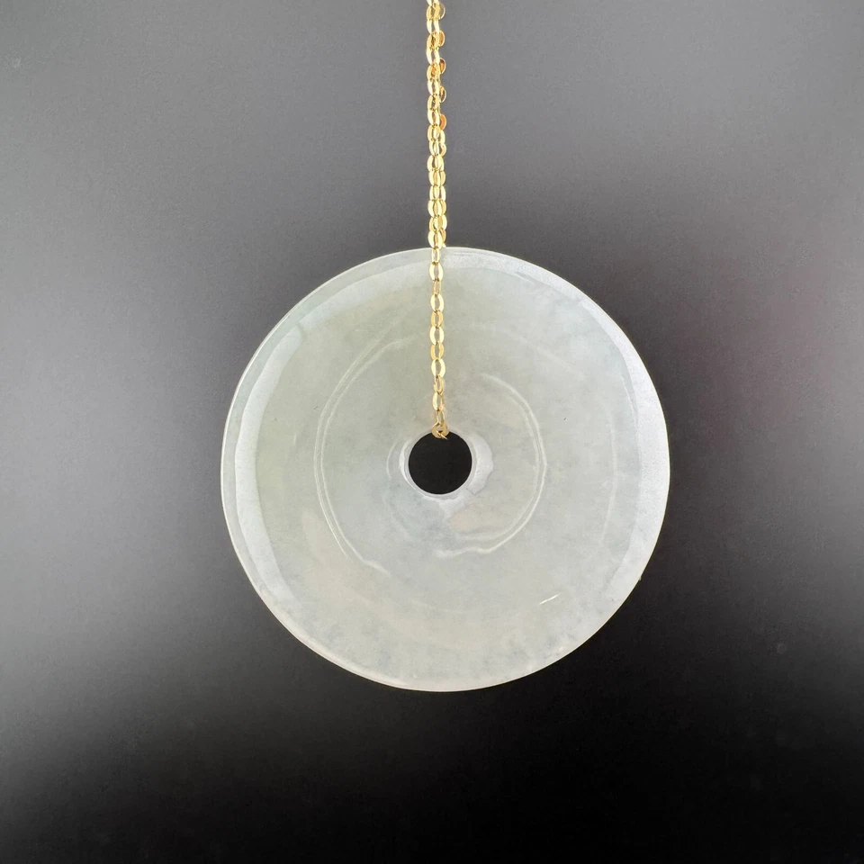 Colgante Luna Redondo Jadeíta Helada Birmania Grado A Certificado con Cadena de Oro 18K Foto 4 de 4