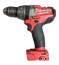 Milwaukee 2604-20 - M18 Cordless 18V 1/2'' Hammer Drill/Driver - Tool ONLY