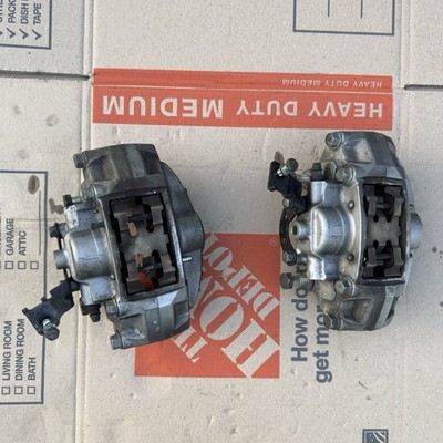 2008-2019 INFINITI G37 M37 M56 Q50 Q60 Q70 FX37 FX50 AKEBONO REAR BRAKE CALIPERS
