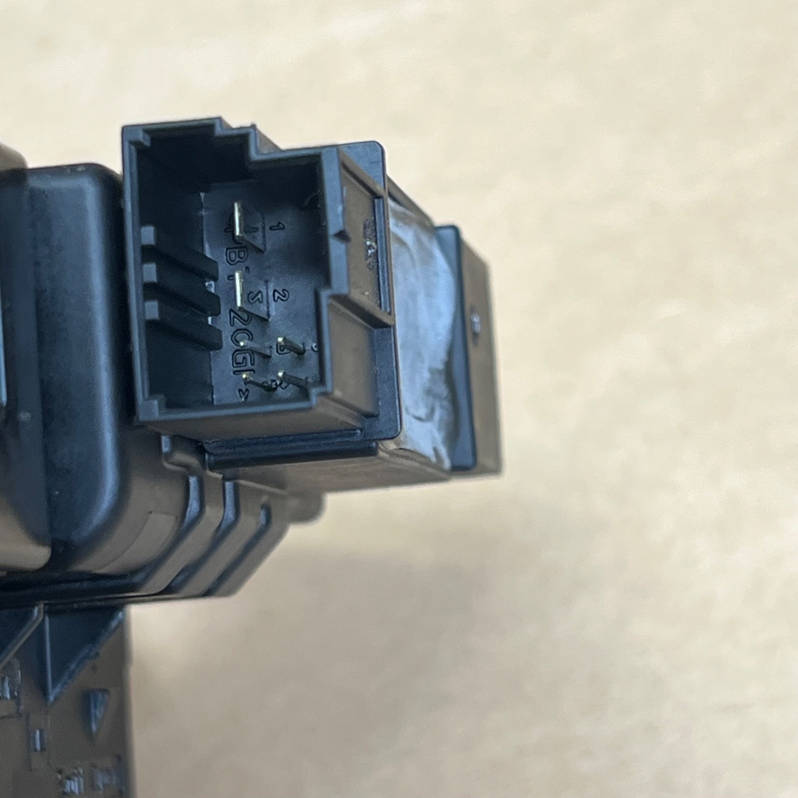 11-16 BMW 535i 550i 740i F10 REAR TRUNK TOP LID LOCK LATCH ACTUATOR