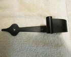 LOT OF 4 USED 7" LONG COLONIAL STYLE BLACK METAL ARROW DESIGN DOOR STRAP HINGES — photo 3