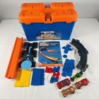 Hot Wheels Track Builder System Stunt Box with storage case DWW95 w/ 4 Cars — photo 3