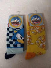 Sonic And Tails Novelty Crew Socks 2 Pairs New With Tags