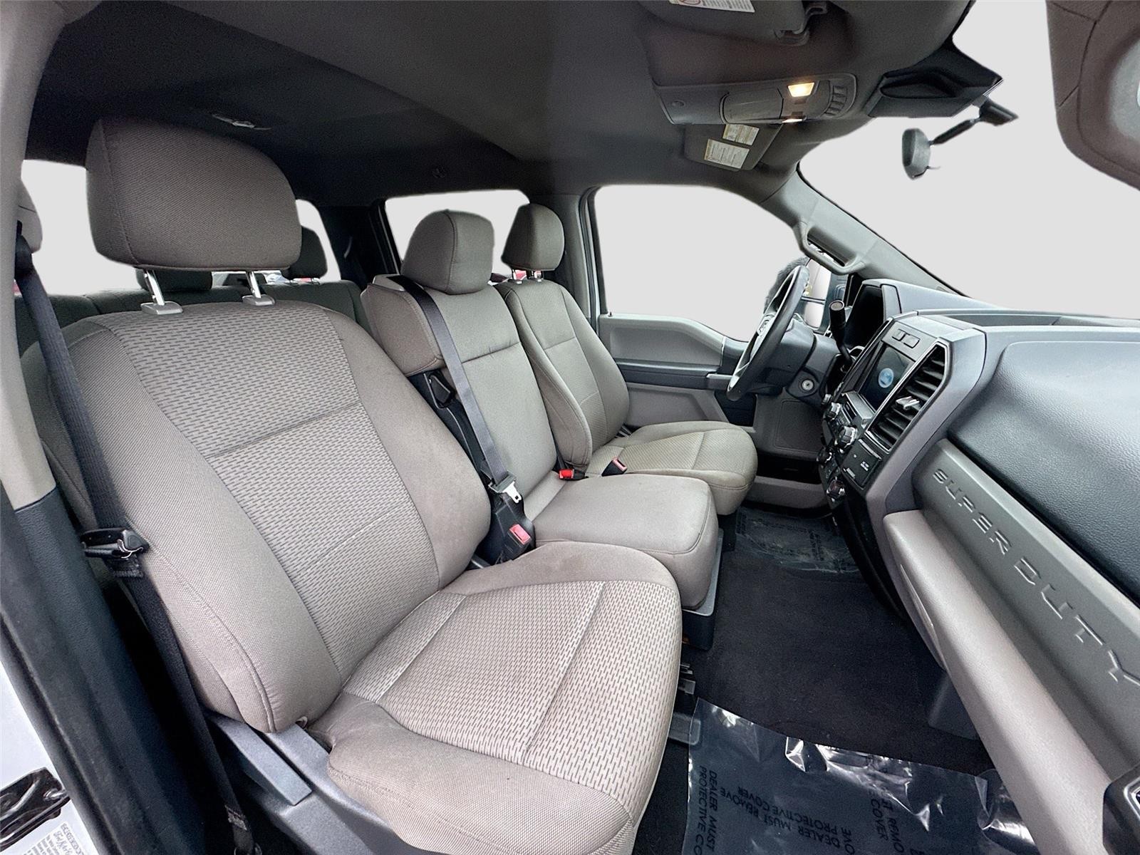 2022 Ford Super Duty F-350 DRW XLT thumbnail 26