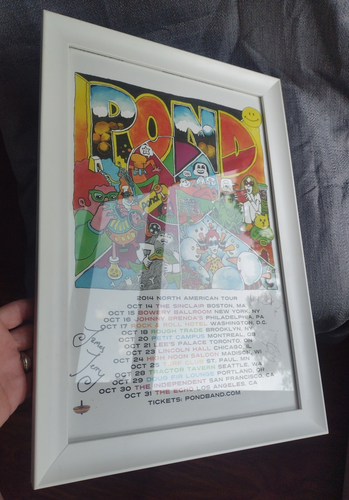 Poster autografato Pond Australian Psychedelic Rock Band incorniciato tour 2014 - Foto 14 di 23