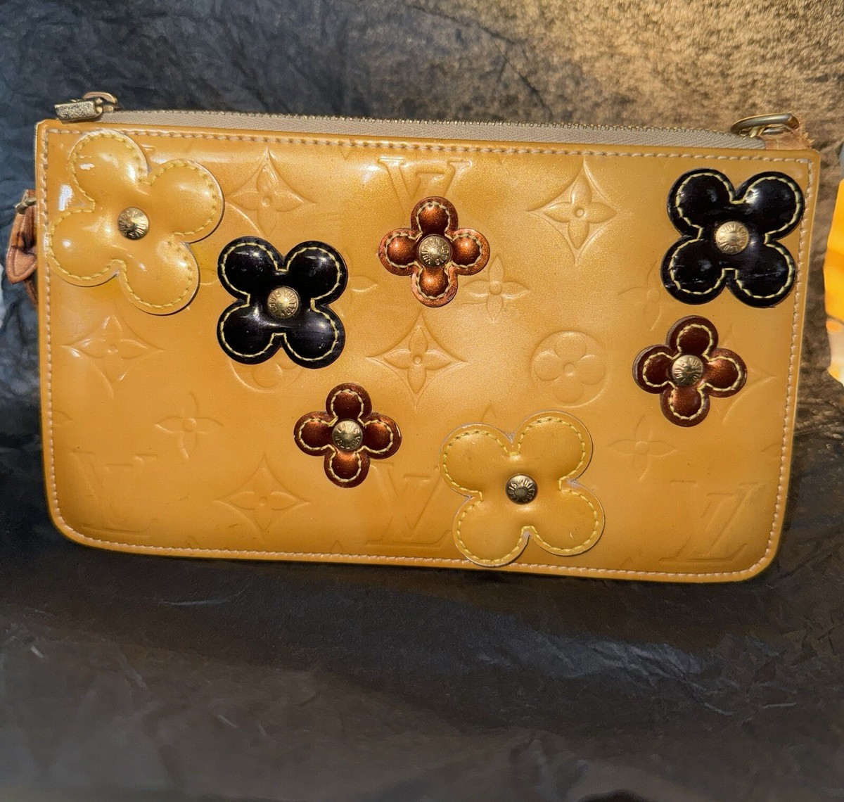 Louis Vuitton レキシントン イエローフラワーショルダーバッグ 極美品 LOUIS VUITTON ルイヴィトン ヴェルニ フラワー