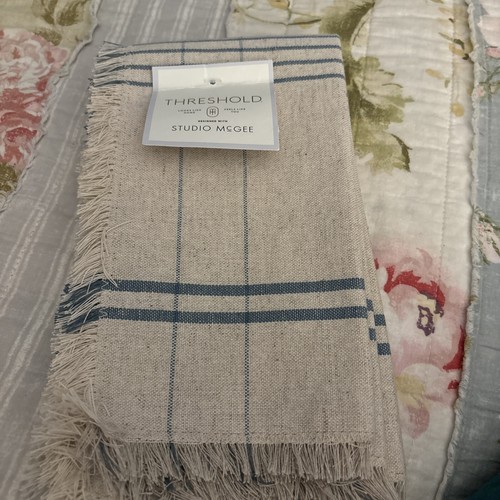 THRESHOLD Studio McGee Blue Striped Plaid Cloth Napkins Set/4 New - Picture 4 of 4