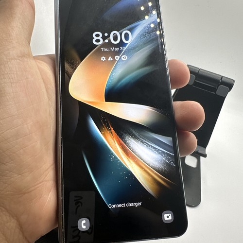 Samsung Galaxy Z Fold 4 256GB -VERIZON Unlocked AS- IS, Read DESC #18 - Picture 5 of 10