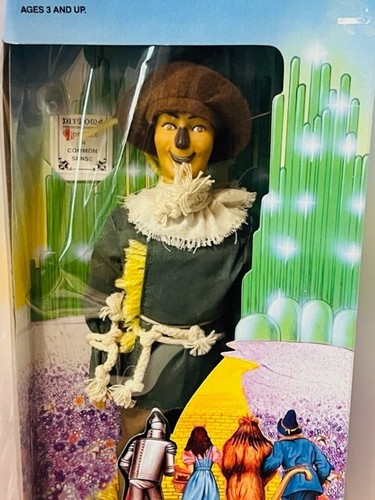 Wizard of Oz figure 1988 Loews toy box doll 50th anniversary Scarecrow vtg BMC4 - Picture 3 of 5