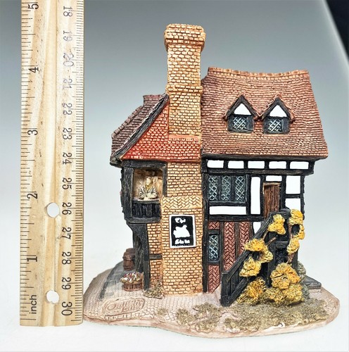 Lilliput Lane Swan Inn Figurine English Cottage Vtg 1988 UK England - Picture 8 of 9