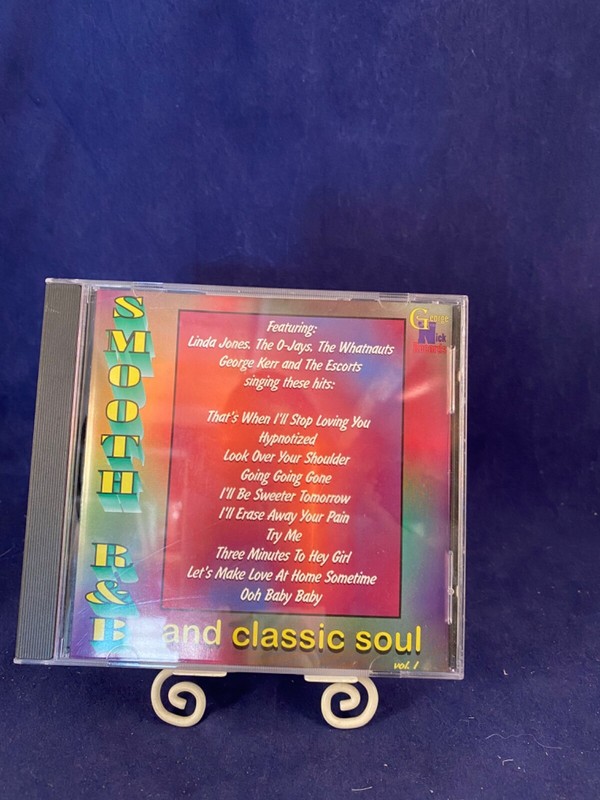 Smooth R&B and Classic Soul--CD Like New 