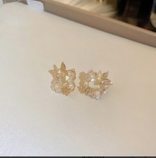 Pearl Embedded Cubic Zirconia Butterfly Flower Earrings Brand New