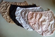 NWOT Assorted Comfort Choice 5 Pair Pack Cotton Brief Panties Size 9