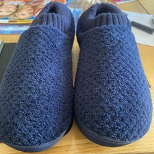 BN Totes Slippers Size 4 Unisex Navy Blue  Felt Slip On With Knitted Cuff