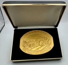 JOHN DEERE Belt Buckle Models 8400 & D Tractors Limited Great Christmas Gift