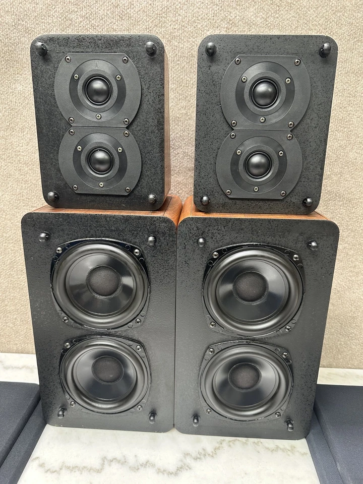 Altavoces Miller & Kreisel, M&K M&K S1B (súper limpios) Foto 2 de 4