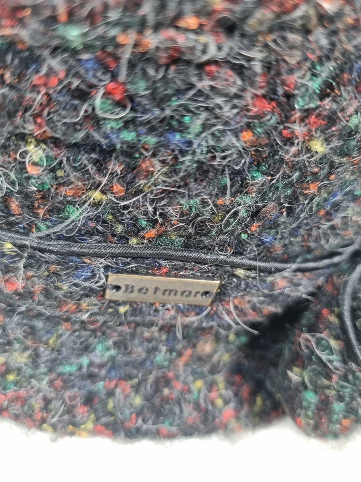 Шляпа Betmar Cloche женская средняя разноцветная шерстяная смесь зимний бант акцент черная - Изображение 3 из 4