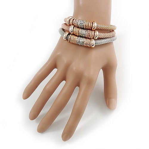 Set di 3 Bracciali Flessibili a Rete Spessa con Anelli Lucidi/Testurizzati in Oro/ - Foto 2 di 6