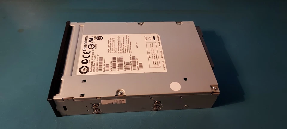 Immaculate Quantum Ultrium LTO4 HH SAS Internal Tape Backup Drive TC-L42AN - Image 2 of 4
