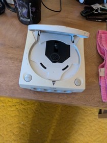 Used Working Dreamcast With Controller And Games