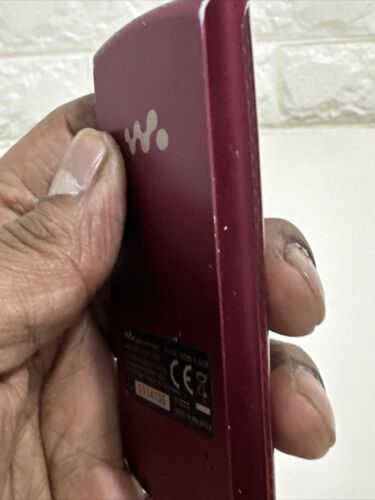 Sony Walkman NWZ-E464 digitaler Mediaplayer – rot - Bild 18 von 20