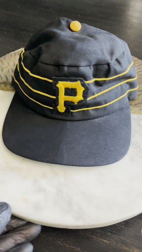 Vintage Original. Pittsburgh Pirates Pillbox Fitted Hat - UHCMWIU - Video 1 of 1