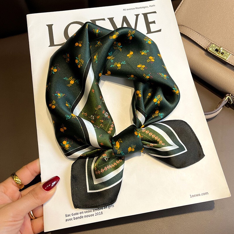 100% Silk Green Check Floral Scarf Bandana for Women 53x53cm Neck Hair Accessory