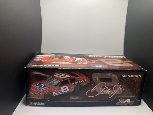 Dale Earnhardt Jr #8 Menard's 2007 Monte Carlo SS 1:24 GM DEALERS - Picture 18 of 22