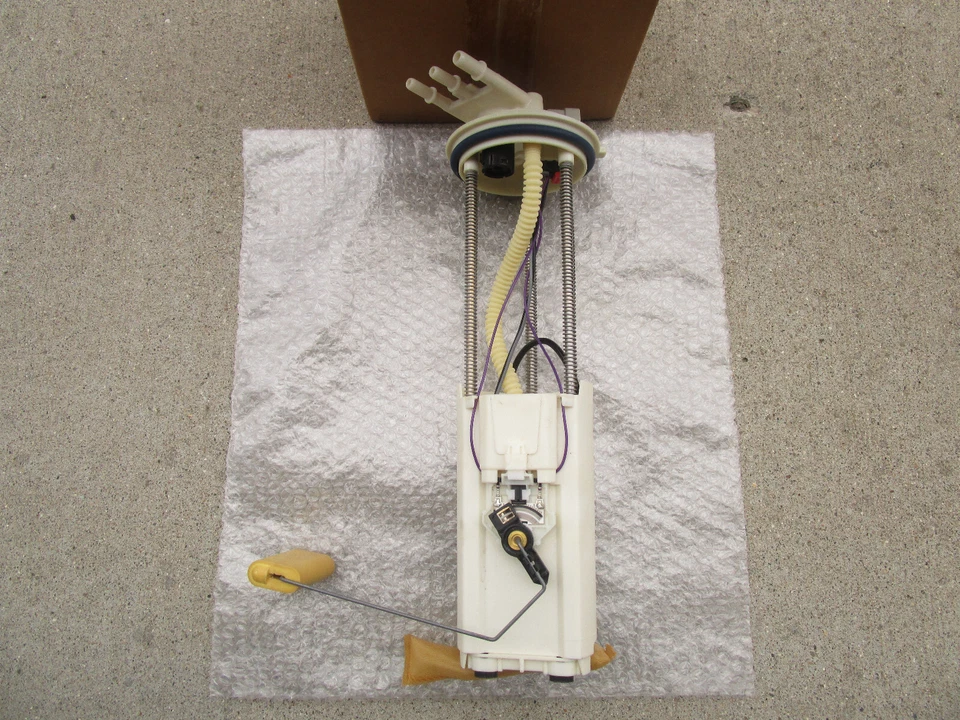 97 - 99 CHEVY ASTRO GMC SAFARI 4.3L V6 ТОПЛИВНЫЙ НАСОС МОДУЛЬ НАБОР С УПЛОТНЕНИЕМ OEM НОВЫЙ - Изображение 3 из 4