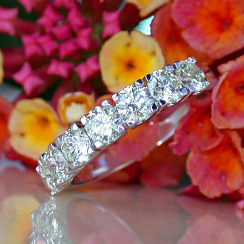 Anello eternità fidanzamento 7 pietre taglio tondo diamante simulato oro bianco 14 kt over - Foto 2 di 9