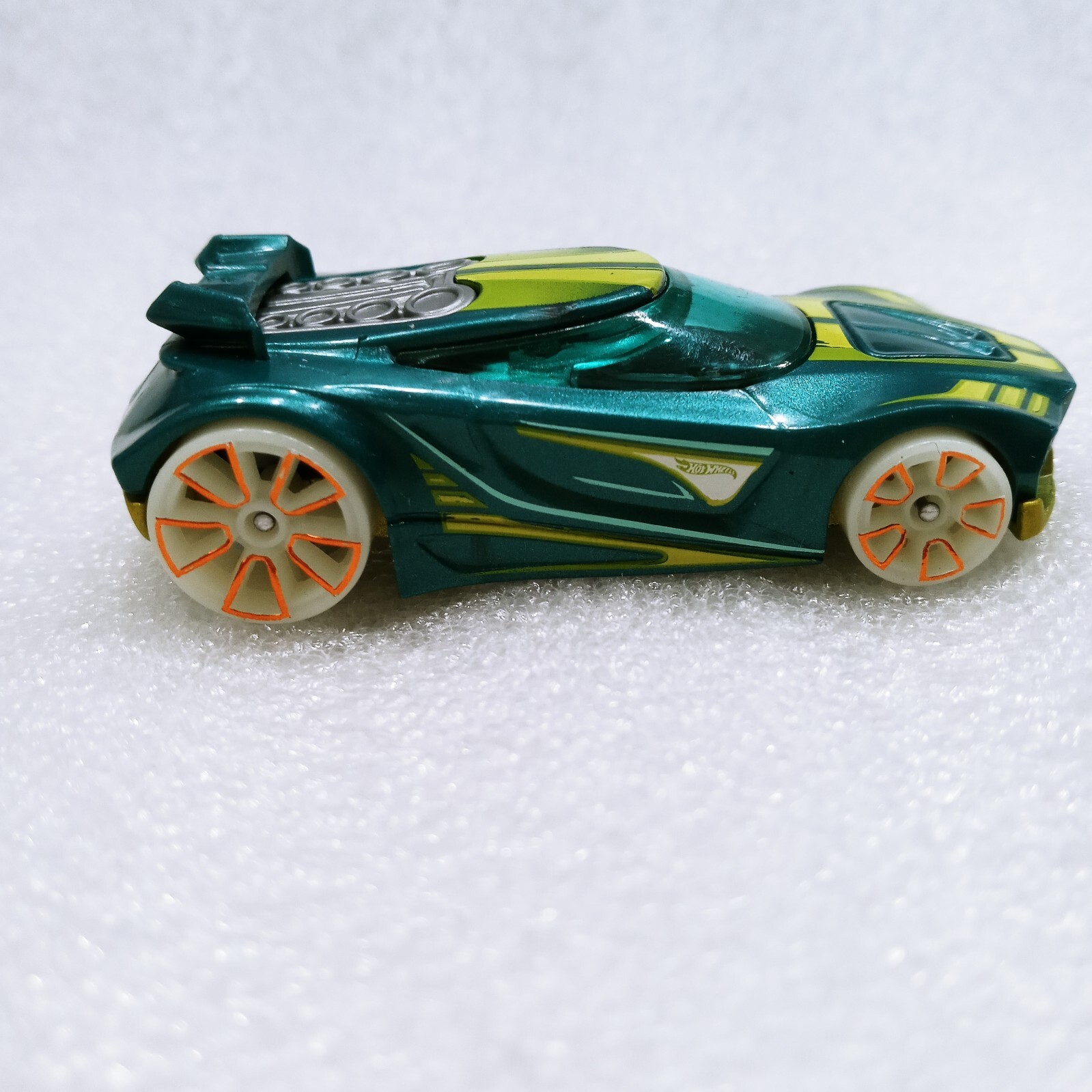 Picture 5 of 9
