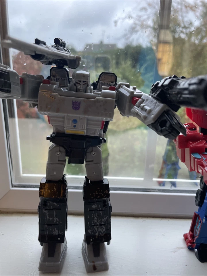 Transformers Megatron And Optimus Prime Action Figures - Image 3 of 4