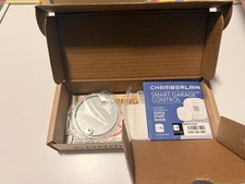 Chamberlain MyQ Wireless Smart Garage Hub and Controller myQ-G0401-ES, White