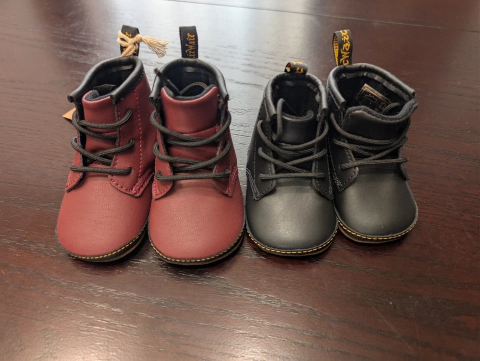 Dr. Martens 1460 Cuna Cuero Negro Bebé Infante Zapatos Negro Talla 1 Borgoña Talla 3 Foto 3 de 4