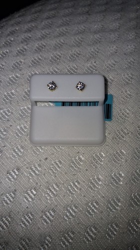 Sterling Silver Moissanite 0.44 CTW VVSD Color $400 Retail (Brand New)