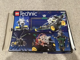 LEGO TECHNIC: Fiber Optic (8456) - Complete (missing 1 fiber, damaged cable)