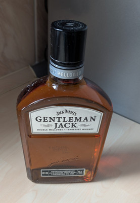 Jack Daniel's Gentleman Jack Tennessee Whiskey Double mellowed 700 ml 40%