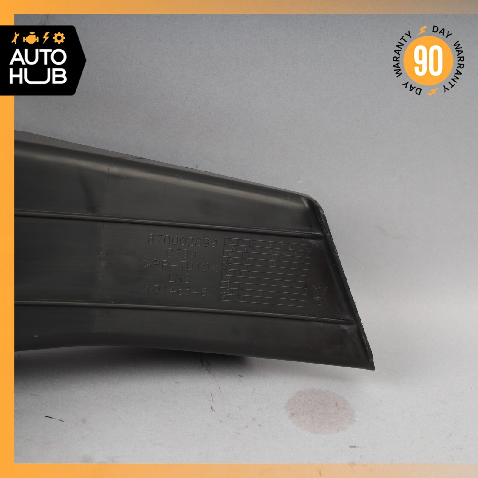 2014 Maserati Quattroporte Front Left Side Intercooler Duct Shroud 670002899 OEM