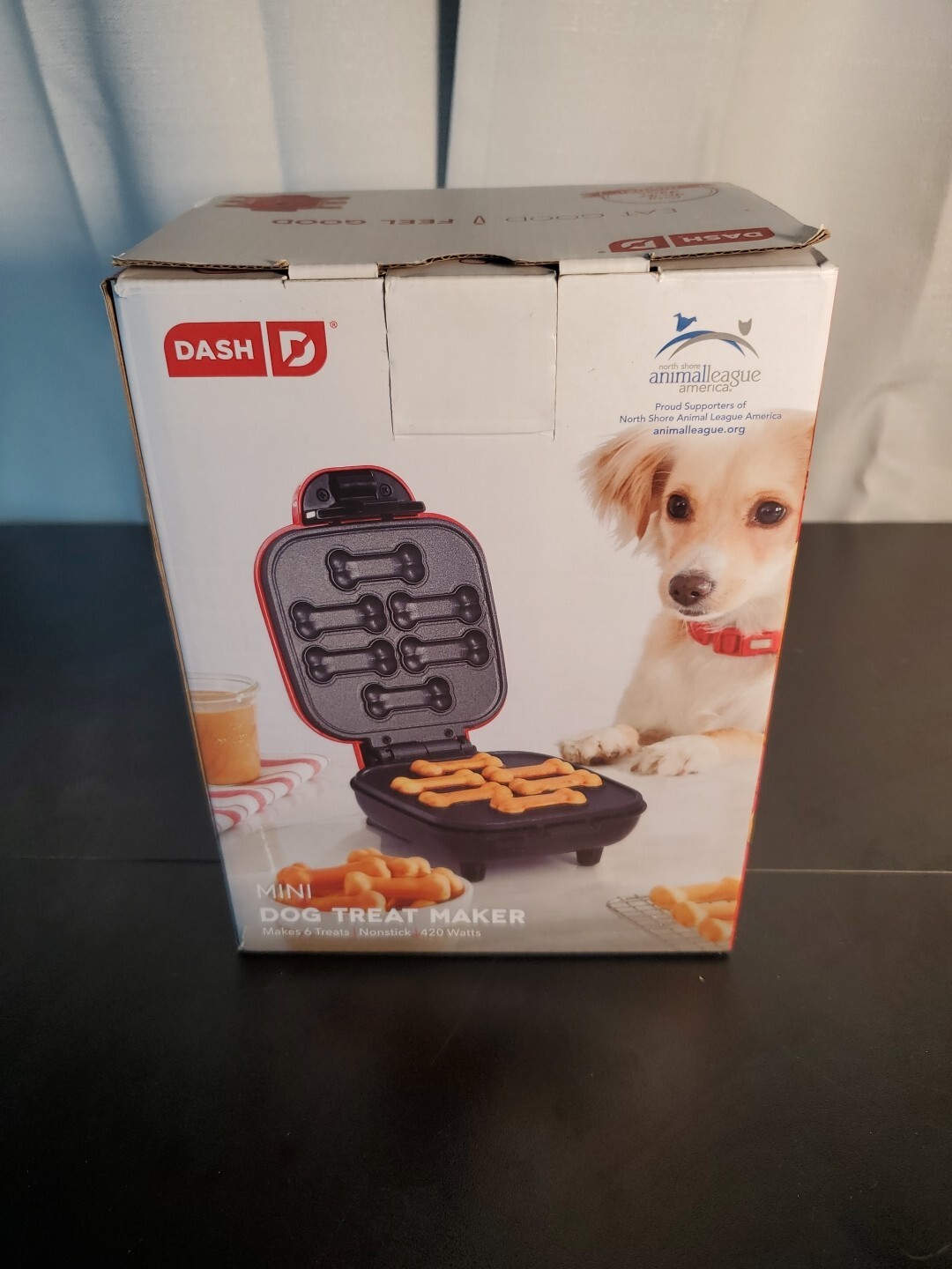 Dash Mini Dog Treat Maker - Red - Non-Stick Surface - Makes 6 Treats - NEW