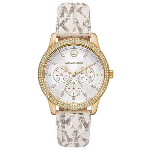 Betsey Johnson Women display picture 1