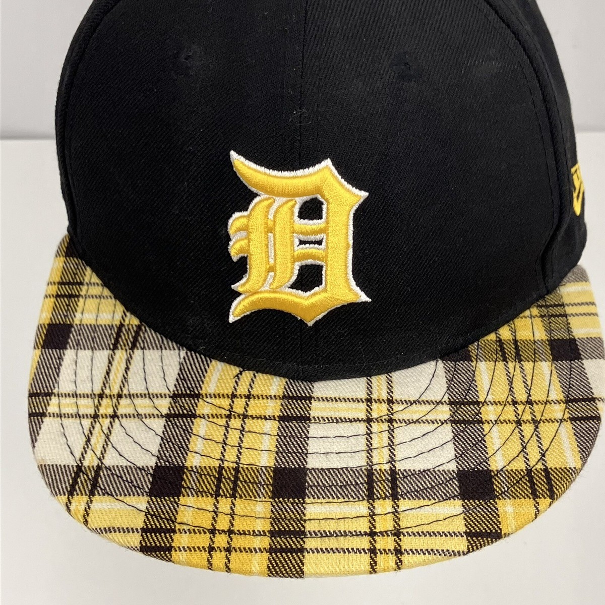 New Era 59FIFTY Detroit Tigers Black Yellow Plaid Hat 7 1/2 New Era 59FIFTY Detroit Tigers Black Yellow Plaid Hat 7 1/2