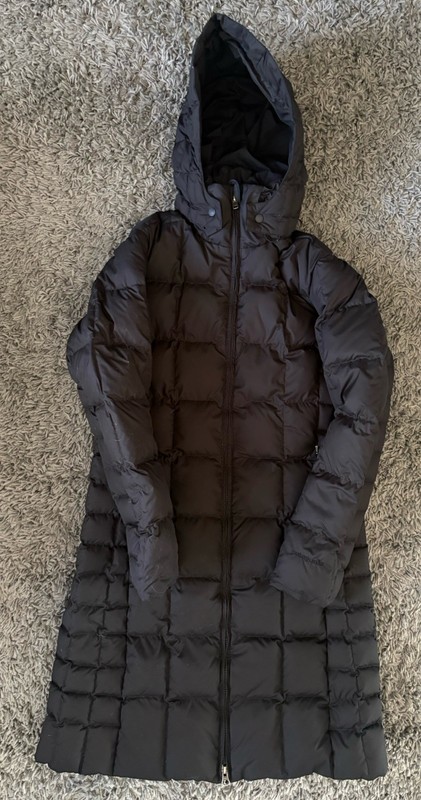 Women’s Patagonia Parka Size Small Black