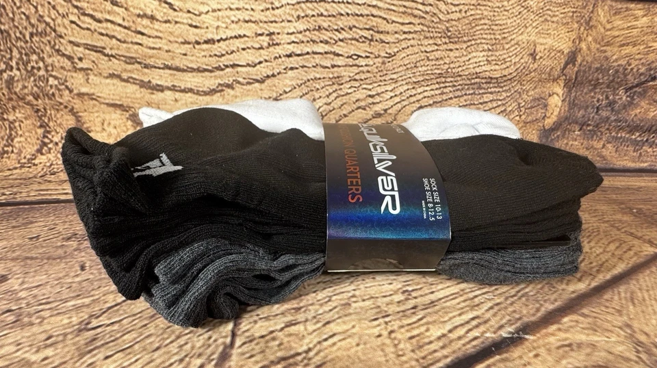 Nuevo paquete de 12 calcetines de cuarto de medio cojín de diseñador QUICKSILVER para hombre. Foto 4 de 4