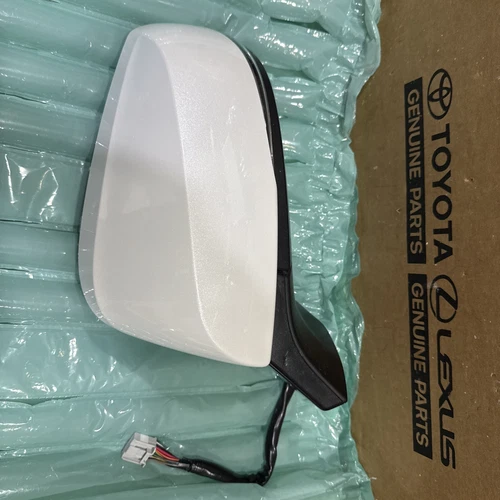 2021-2025 Toyota Sienna Driver SIDE MIRROR W/ BSM/Camera /Power Fold,OEM Used