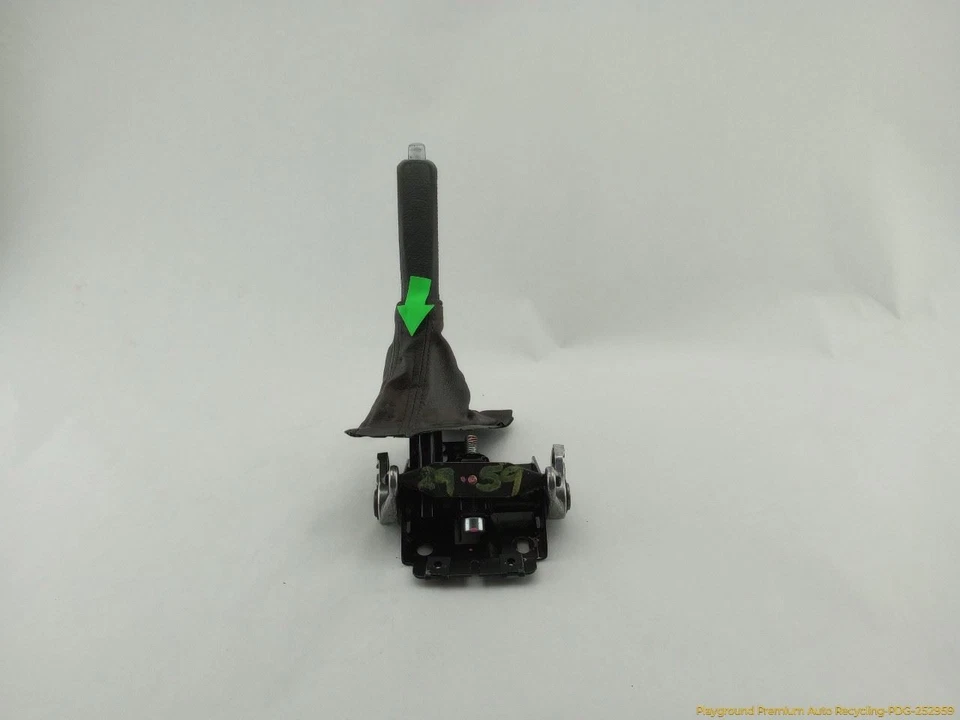 Manija de freno de estacionamiento de emergencia convertible Volvo C70 para 1998-2004 98 99 00 01 Foto 2 de 4